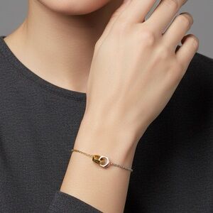 New STELLA & DOT Two-Tone Hardware Interlock Chain Bracelet